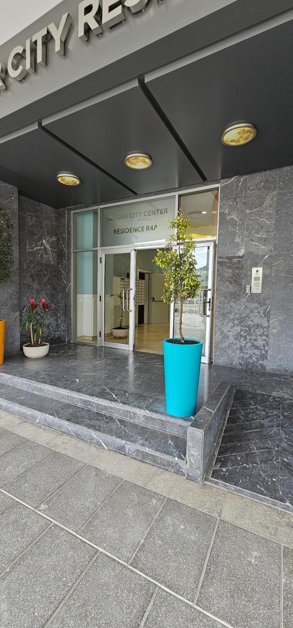 Luxury Apartment Near Tgv Station And The Beach Tangeri Esterno foto